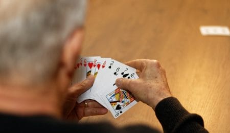 jogo de cartas, inteligência emocional