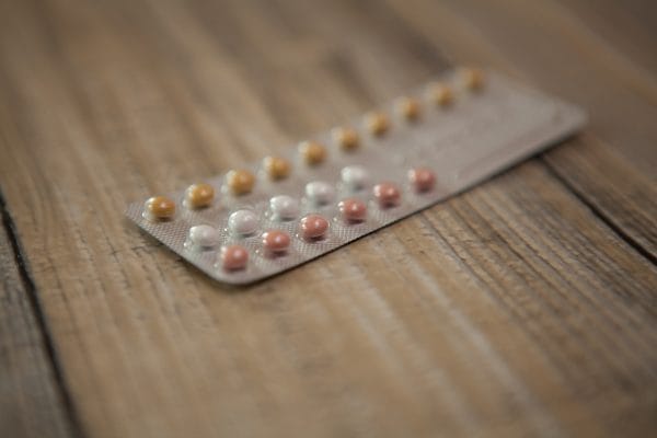 Como tomar o anticoncepcional? Ginecologista explica!