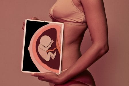 Aborto: tipos, riscos, complicações e quando é permitido