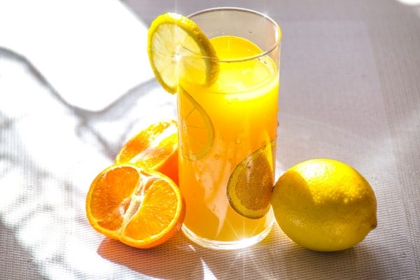 Vitamina C: para que serve, benefícios e alimentos fonte