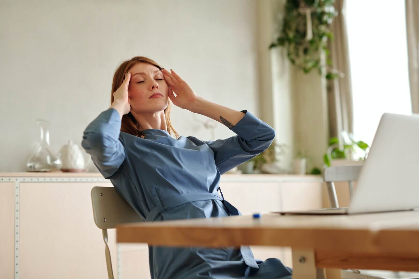 Quais os tipos de dores de cabeça? Sintomas e causas